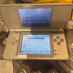 Nintendo DS Lite Metallic Gray Handheld Console + accessories-tested